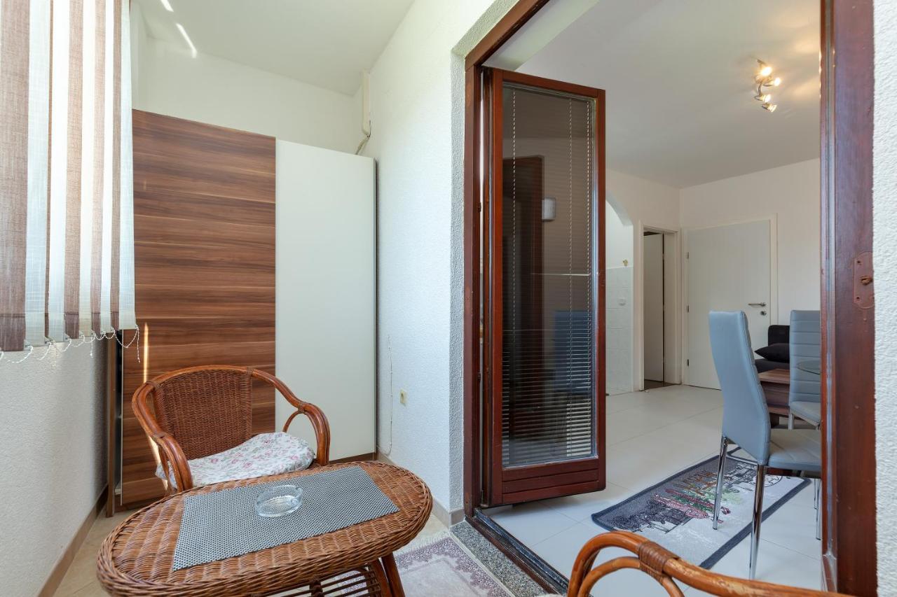 Top Central Apartments Pula Dış mekan fotoğraf