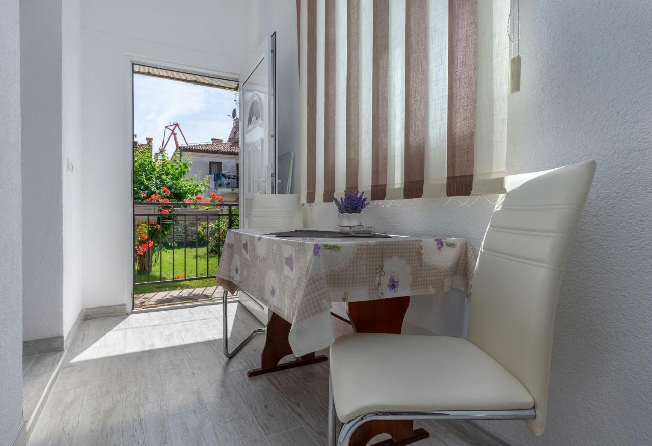 Top Central Apartments Pula Dış mekan fotoğraf