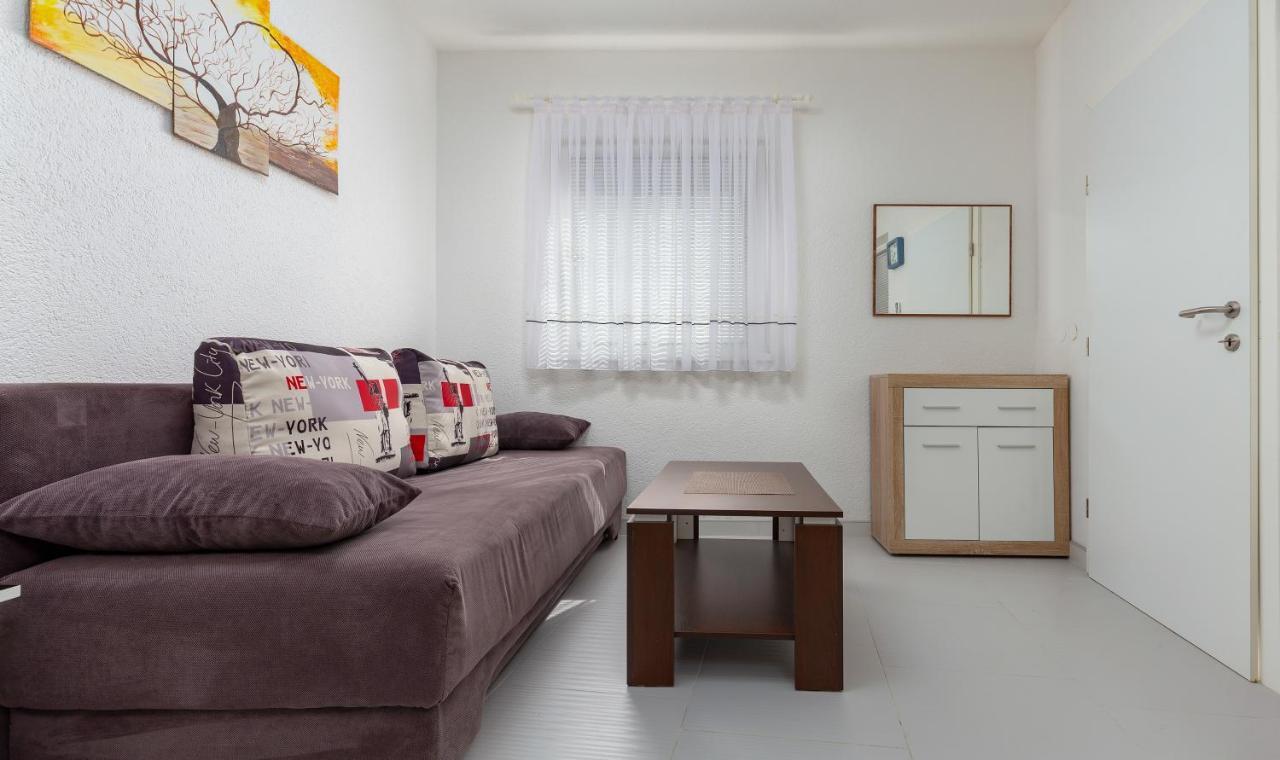 Top Central Apartments Pula Dış mekan fotoğraf