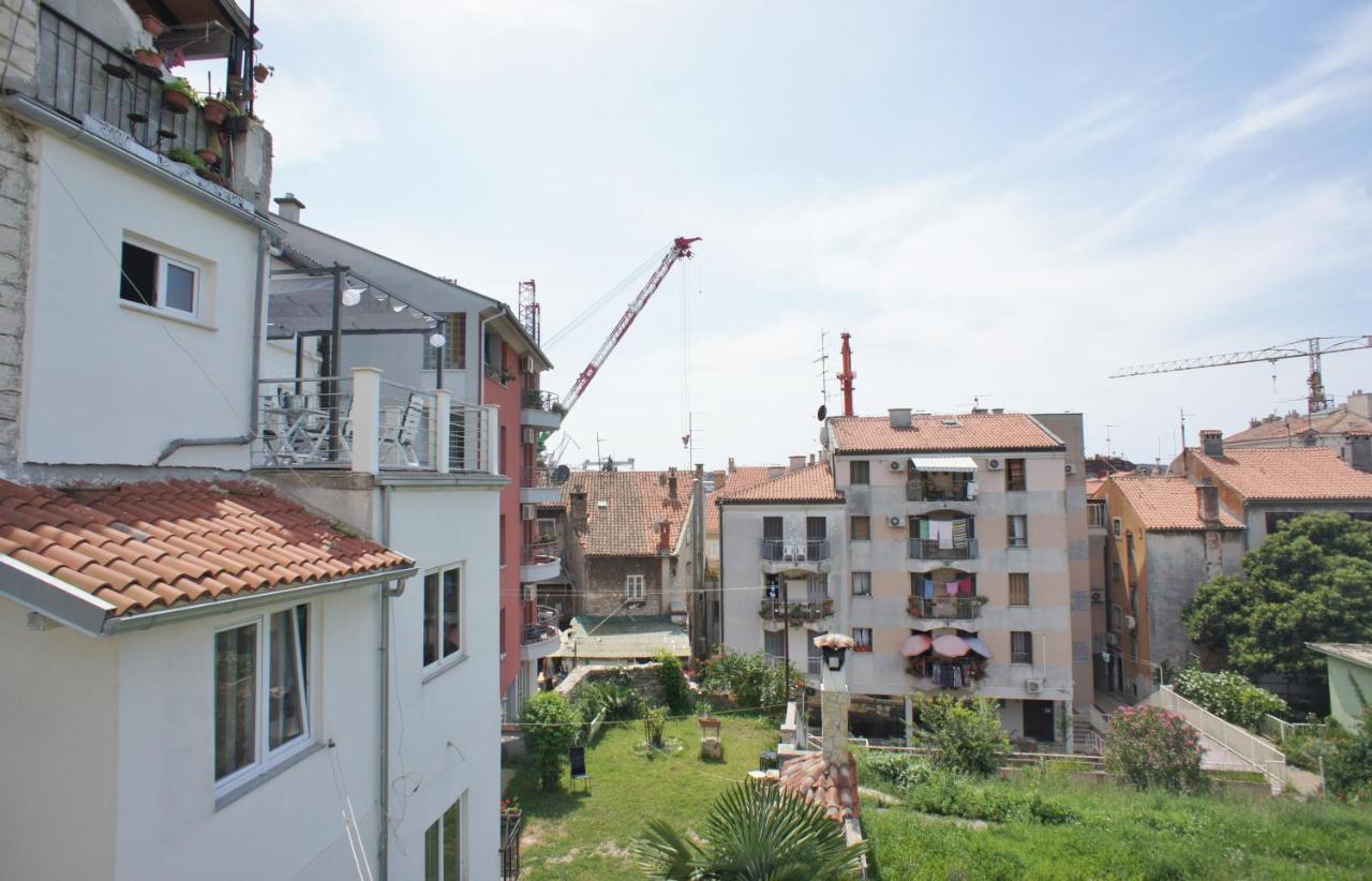 Top Central Apartments Pula Dış mekan fotoğraf