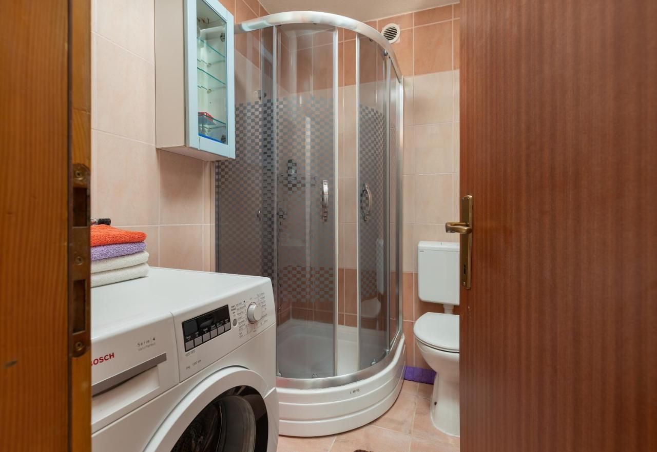 Top Central Apartments Pula Dış mekan fotoğraf