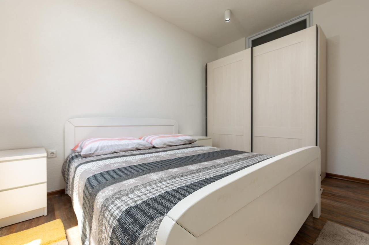 Top Central Apartments Pula Dış mekan fotoğraf
