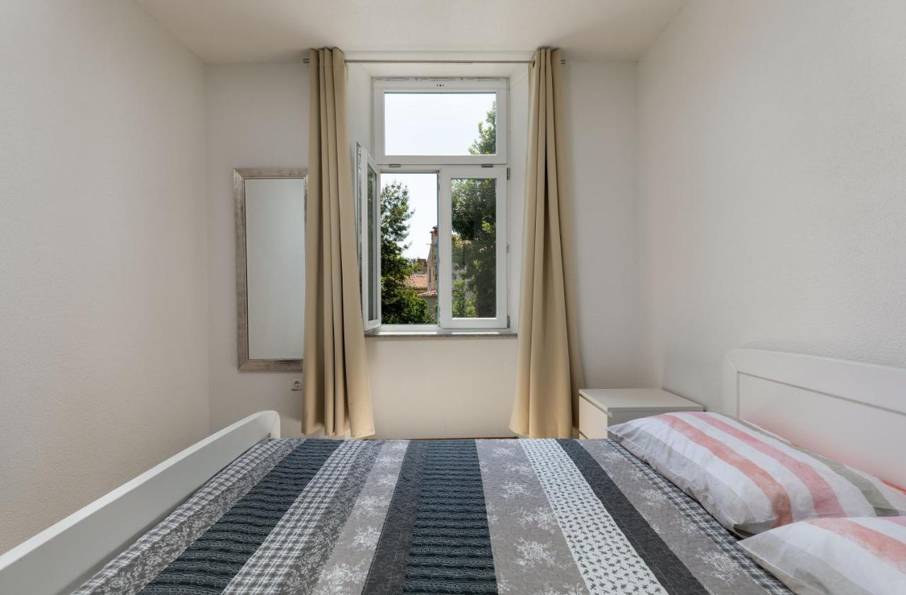 Top Central Apartments Pula Dış mekan fotoğraf